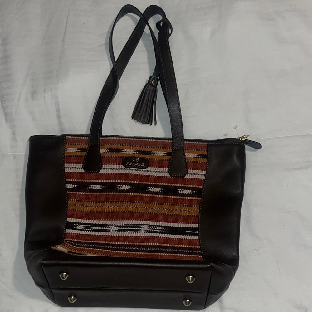 AMAYA Brown leather with western needlepoint pattern shoulder bag GUC EUC